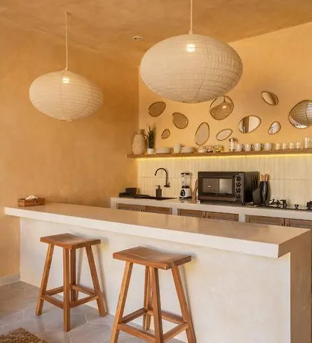 Sol - Lovely Mediterranean Style 3br W/pool. 别墅 Dalung (Bali)