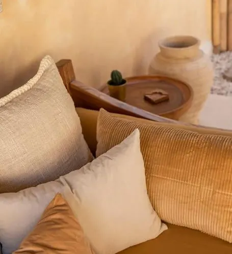 Sol - Lovely Mediterranean Style 3br W/pool. 别墅 *