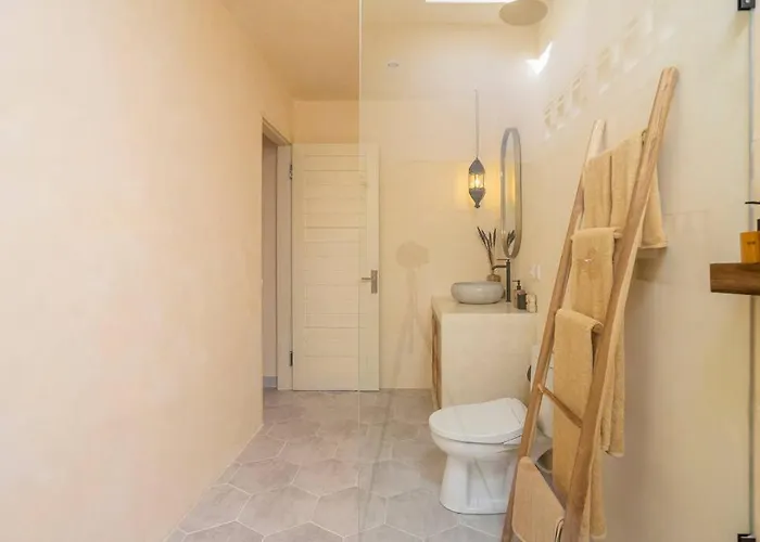 别墅 Sol - Lovely Mediterranean Style 3br W/pool. Dalung (Bali)