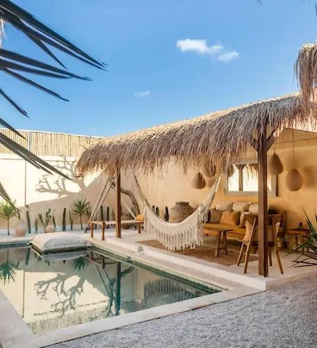 Sol - Lovely Mediterranean Style 3br W/pool. 别墅 Dalung (Bali)