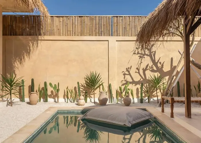Sol - Lovely Mediterranean Style 3br W/pool. * Dalung (Bali)